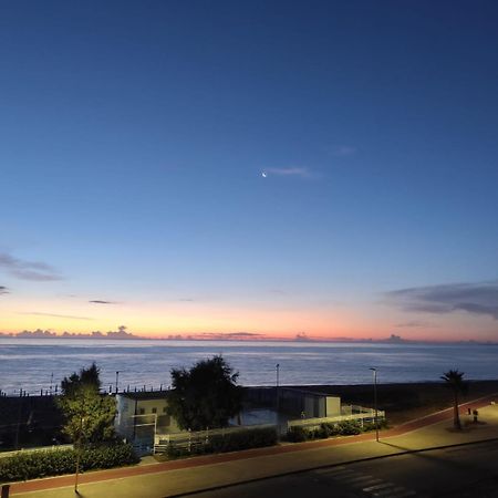 Da Massimo 1 Bed & Breakfast Marina di Schiavonea Dış mekan fotoğraf