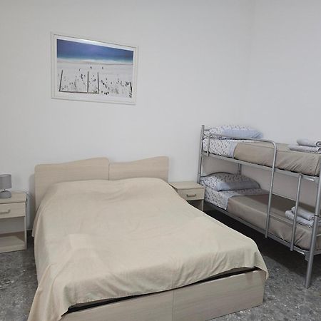 Da Massimo 1 Bed & Breakfast Marina di Schiavonea Dış mekan fotoğraf