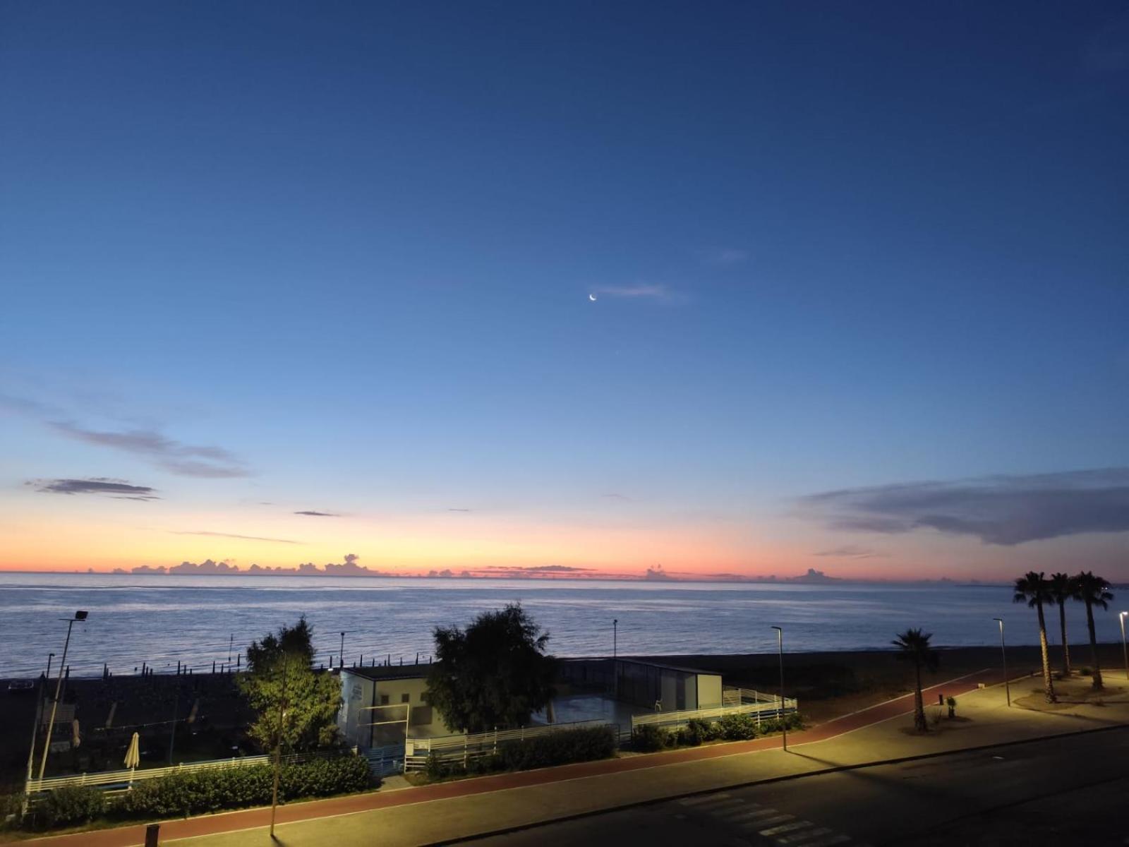 Da Massimo 1 Bed & Breakfast Marina di Schiavonea Dış mekan fotoğraf