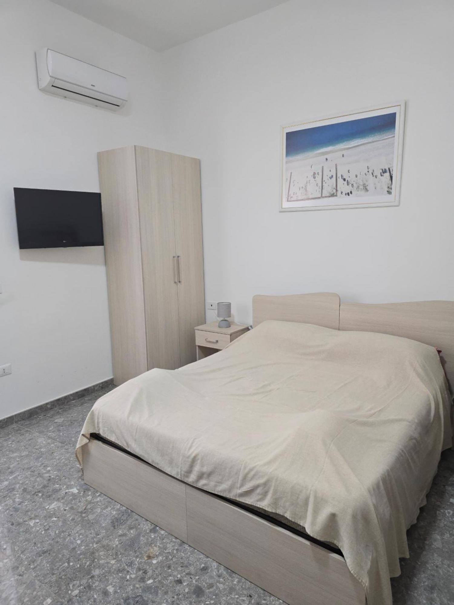 Da Massimo 1 Bed & Breakfast Marina di Schiavonea Dış mekan fotoğraf