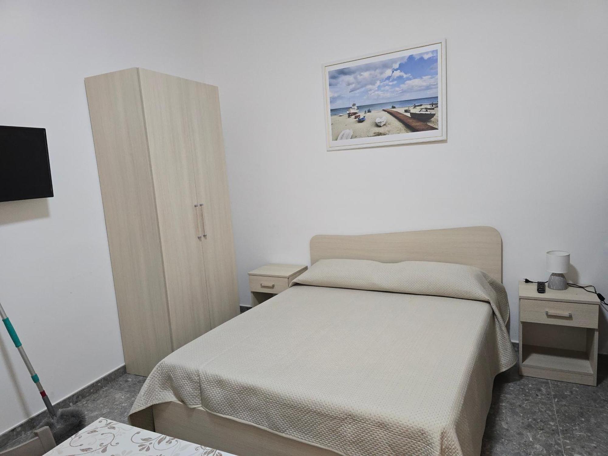 Da Massimo 1 Bed & Breakfast Marina di Schiavonea Dış mekan fotoğraf
